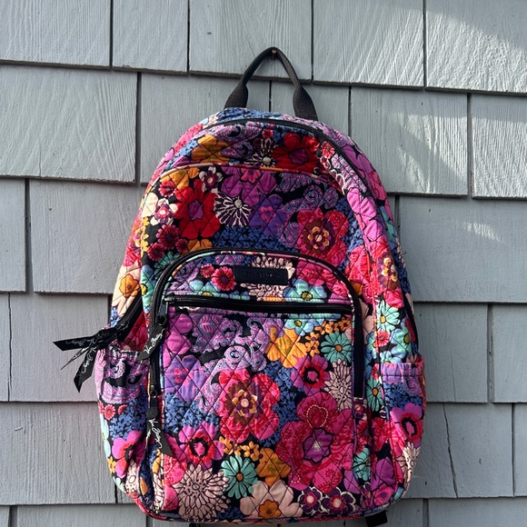Vera Bradley Vibrant Fiesta Floral Campus Quilted Backpack Retired